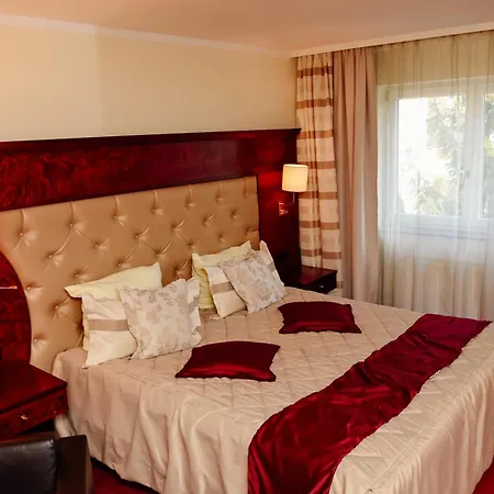 Residenz Hotell 4*